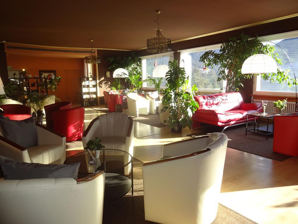 Panorama Hotel 3*
